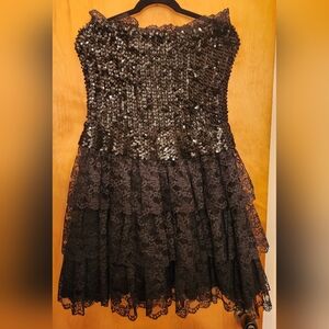 Vintage Flirtatious Divisions Women's Black Sequin and Lace Dress